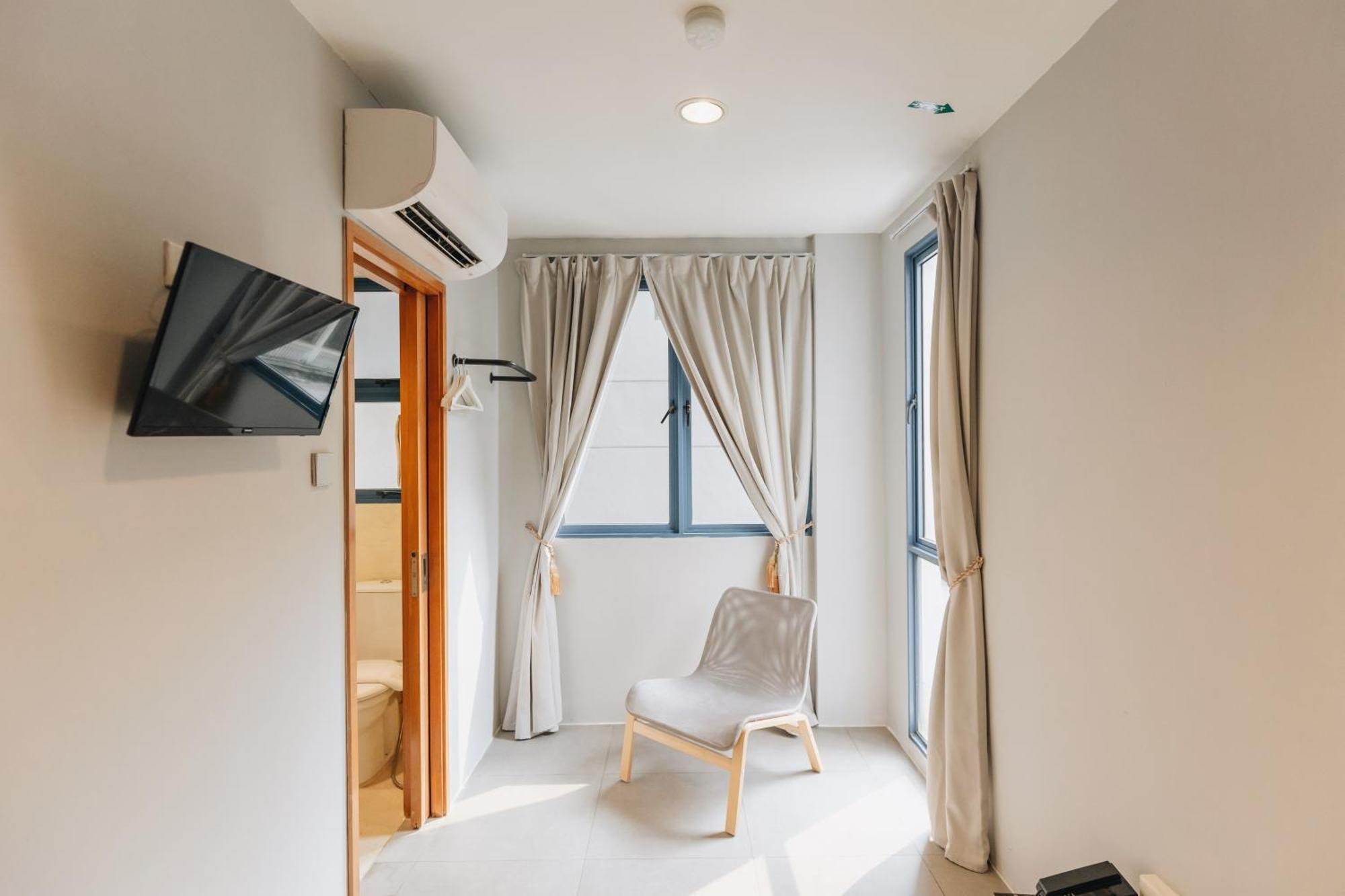 Standard Single Room